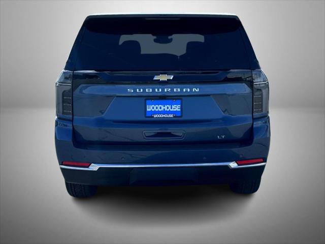 2026 Chevrolet Suburban LT, 4WD