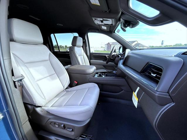 2026 Chevrolet Suburban LT, 4WD