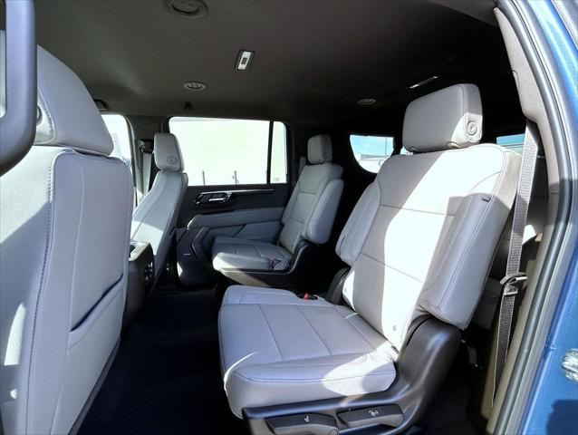 2026 Chevrolet Suburban LT, 4WD