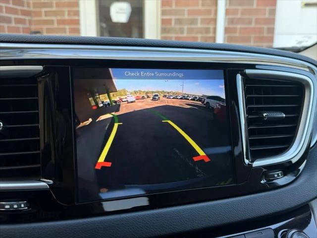 2018 Chrysler Pacifica Hybrid Touring Plus