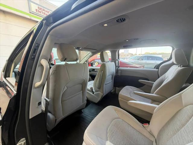 2018 Chrysler Pacifica Hybrid Touring Plus
