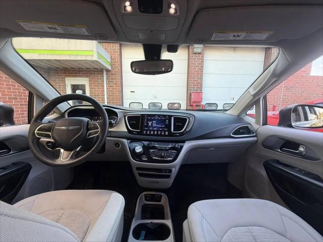 2018 Chrysler Pacifica Hybrid Touring Plus