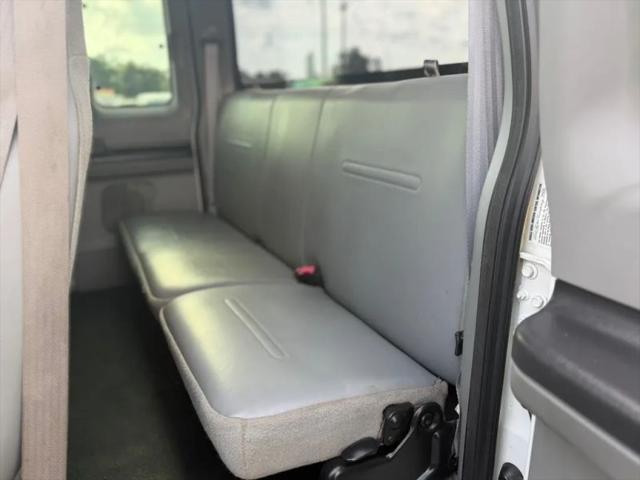 2006 Ford F-350 XL