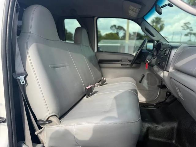 2006 Ford F-350 XL