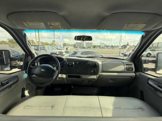 2006 Ford F-350 XL