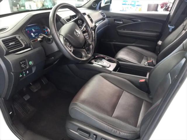 2021 Honda Pilot AWD Black Edition