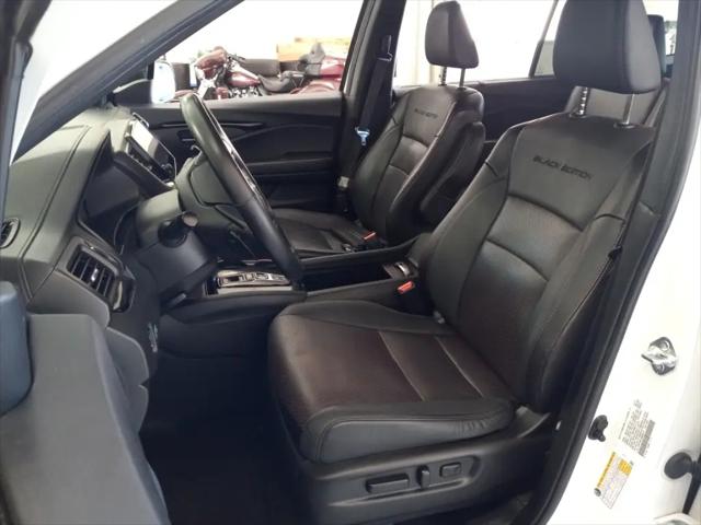 2021 Honda Pilot AWD Black Edition