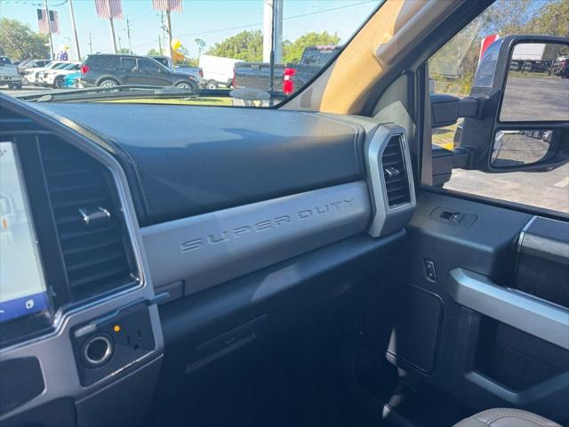 2022 Ford F-350 LARIAT