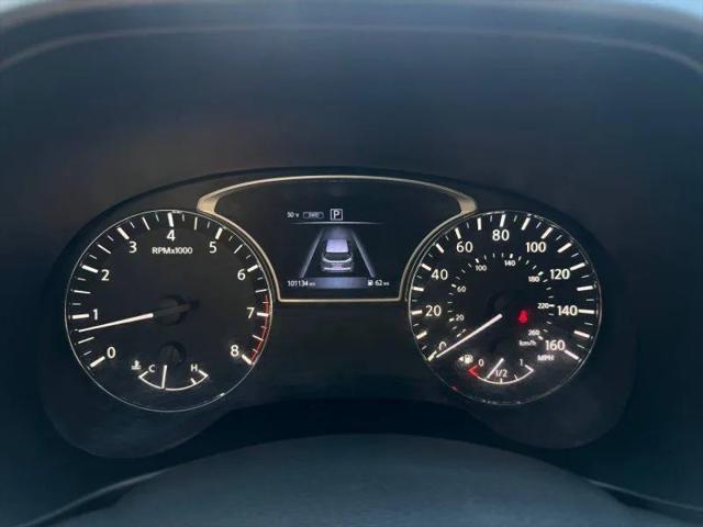2017 Nissan Pathfinder SV