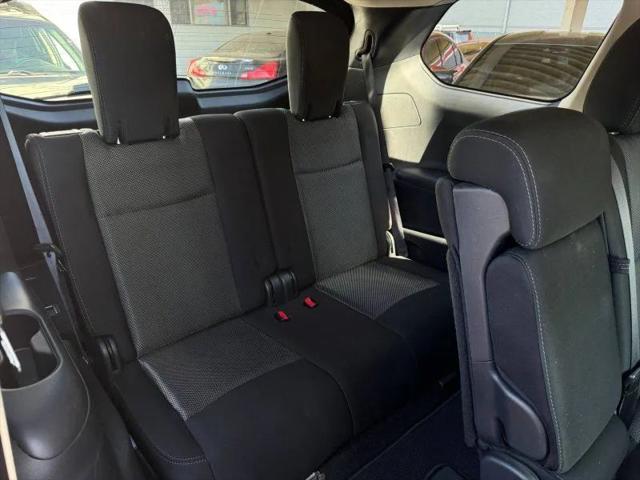 2017 Nissan Pathfinder SV