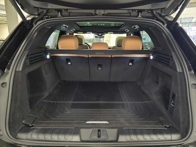 2026 Land Rover Range Rover Sport P360 SE