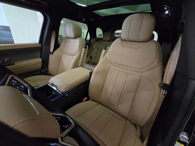 2026 Land Rover Range Rover Sport P360 SE