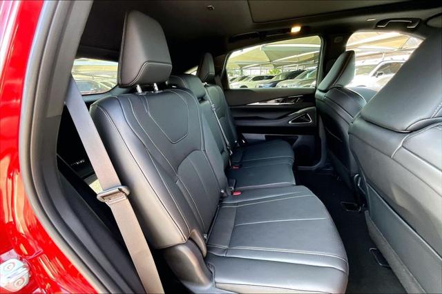 2027 INFINITI X6 SPORT