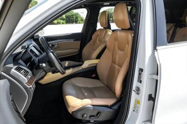 2019 Volvo XC90 T6 Momentum