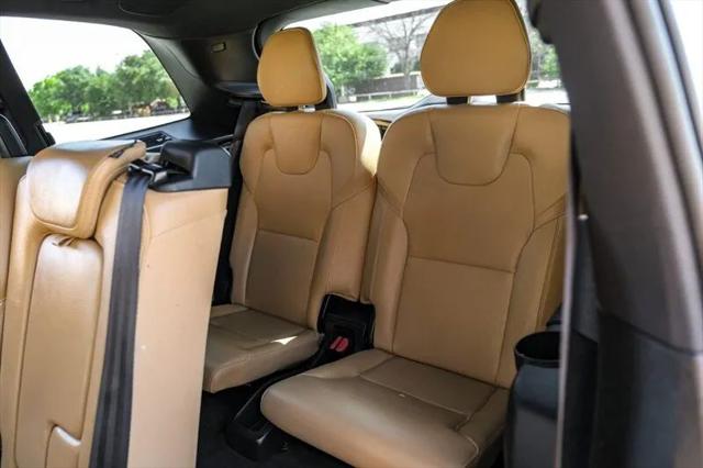 2019 Volvo XC90 T6 Momentum