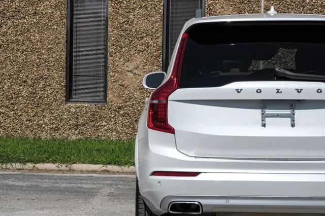 2019 Volvo XC90 T6 Momentum