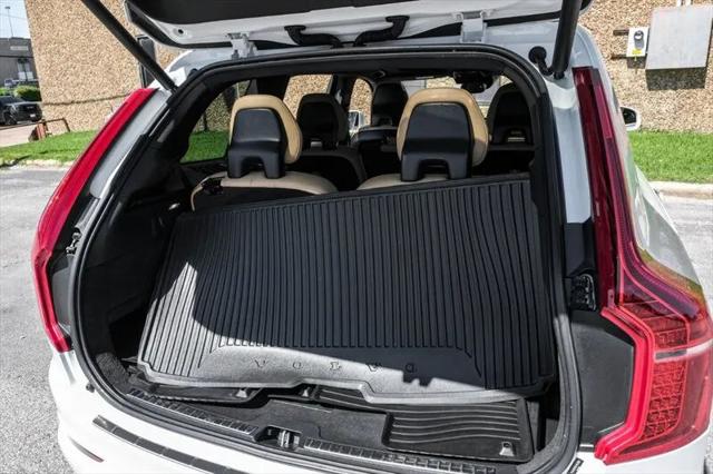 2019 Volvo XC90 T6 Momentum