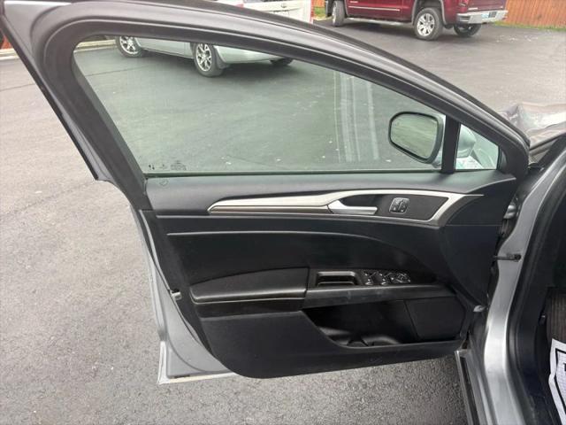 2020 Ford Fusion SEL