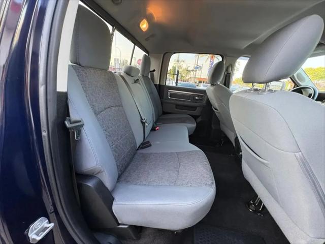 2018 Ram 1500 Big Horn Crew Cab 4x4 5'7" Box