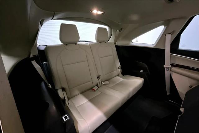 2018 Acura MDX Base