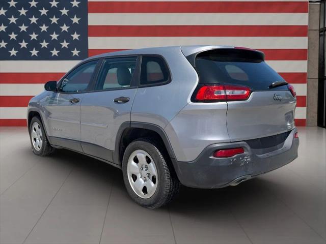 2015 Jeep Cherokee Sport