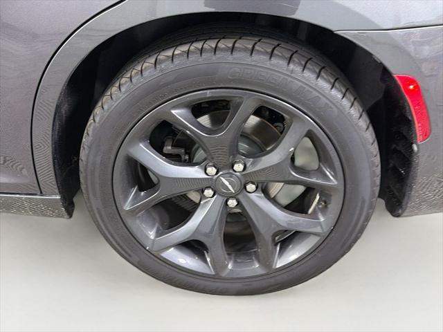 2021 Chrysler 300 300S