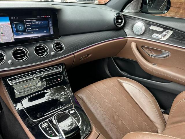 2017 Mercedes-Benz E-CLASS E 300 E 300