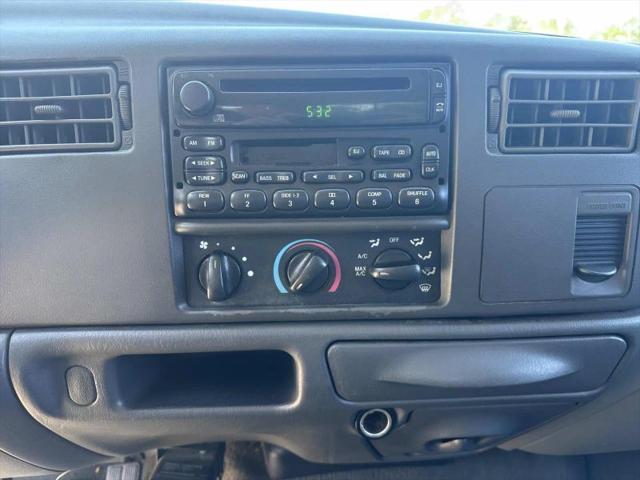 2002 Ford F-350 Base
