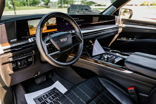 2025 Cadillac Escalade Sport Platinum