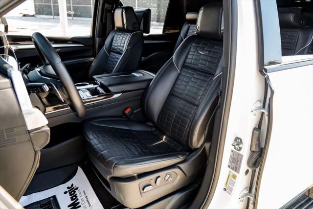 2025 Cadillac Escalade Sport Platinum