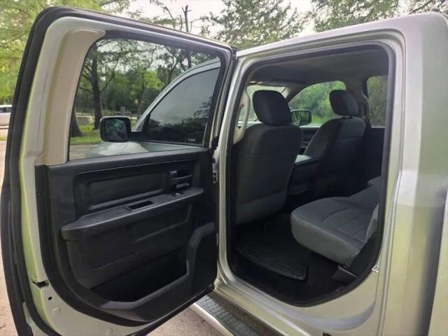 2018 Ram 1500 Tradesman Crew Cab 4x2 5'7" Box