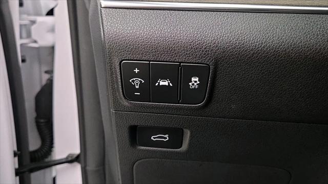 2024 Kia K5 EX