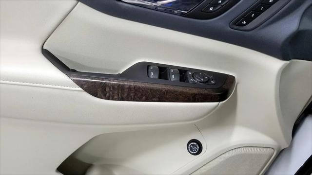 2023 GMC Acadia AWD Denali