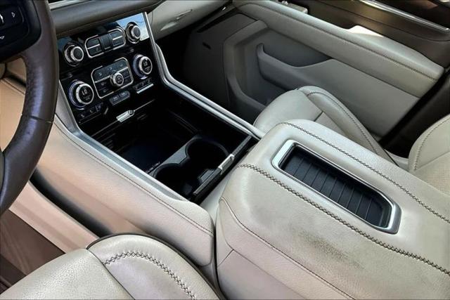 2021 GMC Yukon 4WD Denali