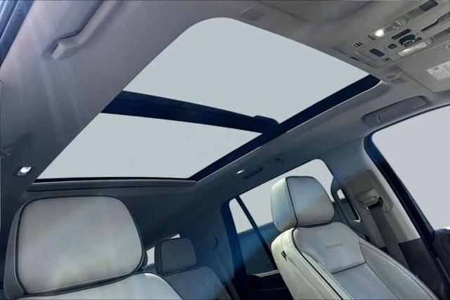 2021 GMC Yukon 4WD Denali