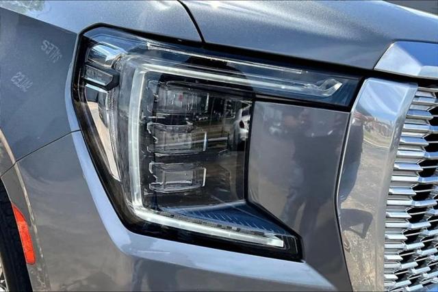 2021 GMC Yukon 4WD Denali