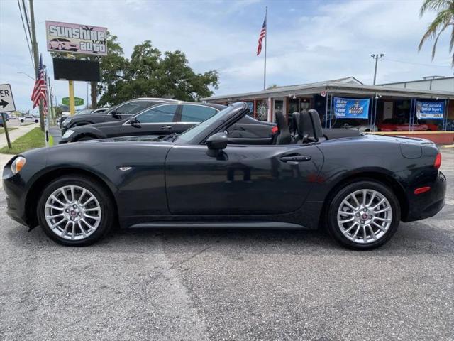 2017 Fiat 124 Spider Classica