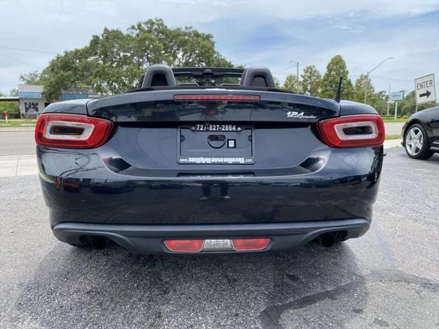 2017 Fiat 124 Spider Classica