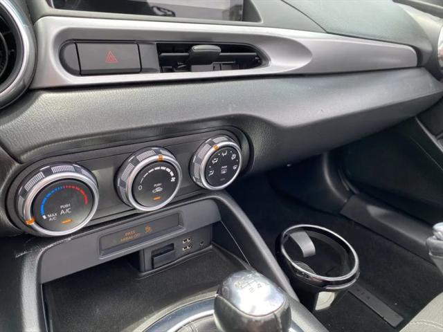 2017 Fiat 124 Spider Classica