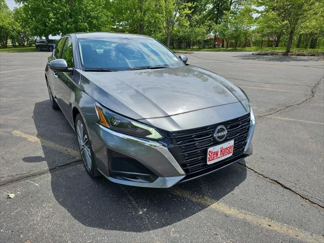 2025 Nissan Altima SL AWD