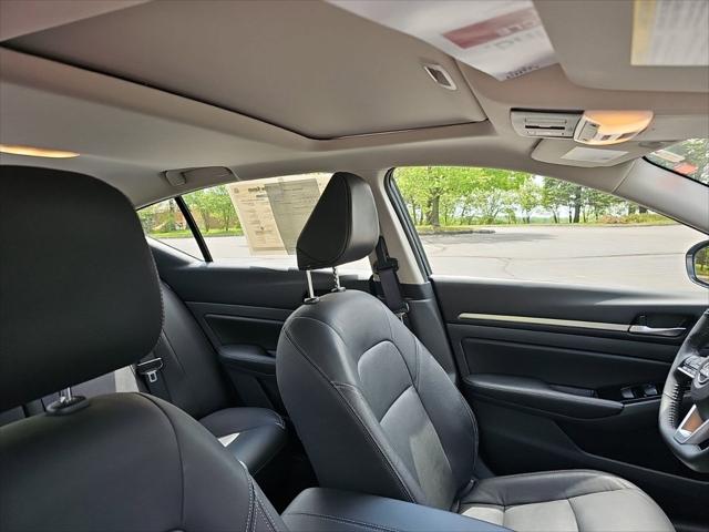 2025 Nissan Altima SL AWD