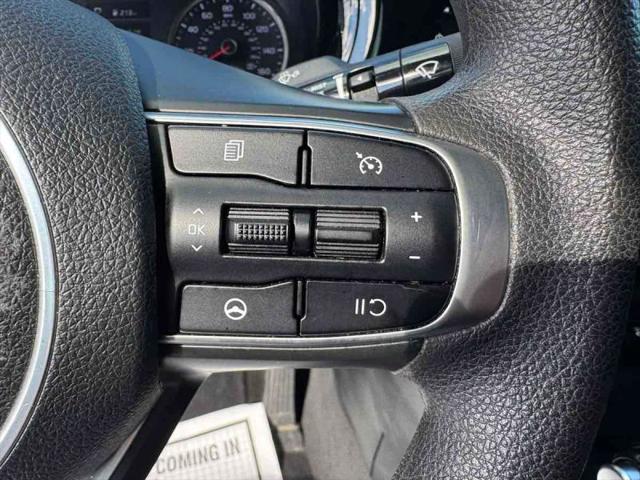 2022 Kia K5 LXS
