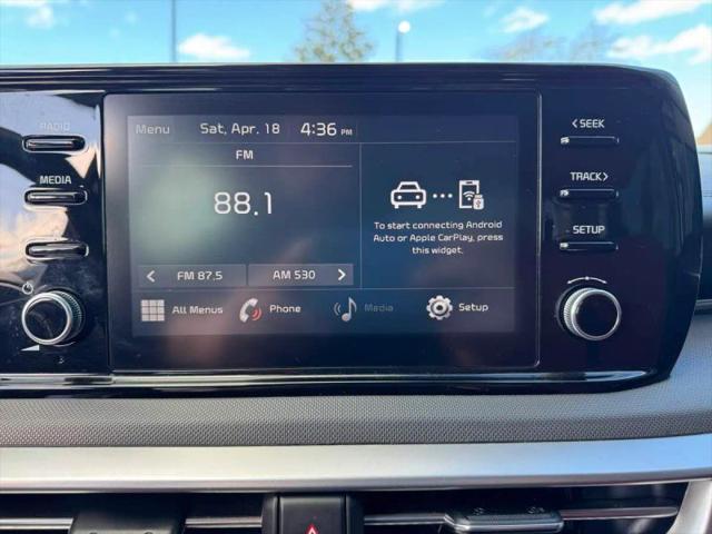 2022 Kia K5 LXS