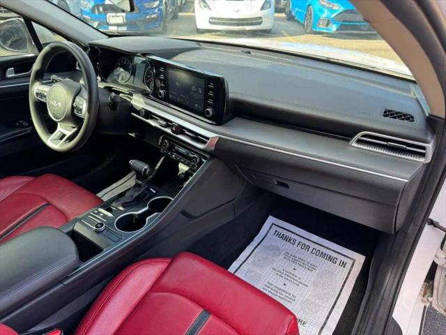 2022 Kia K5 LXS