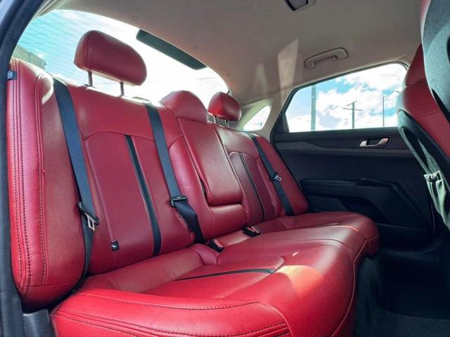 2022 Kia K5 LXS