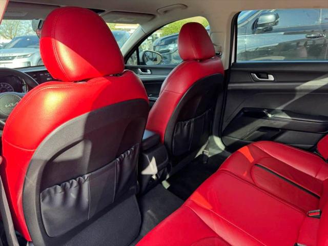 2022 Kia K5 LXS