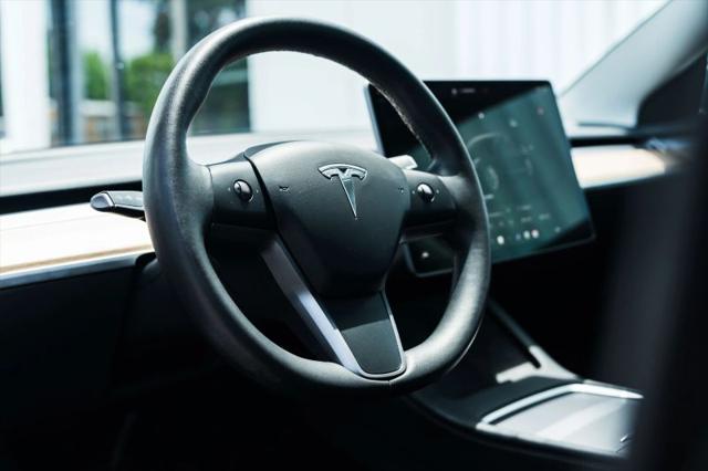 2023 Tesla Model 3 Rear-Wheel Drive