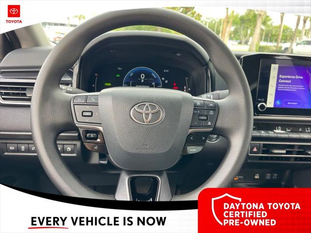 2025 Toyota Camry LE