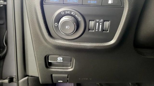 2023 Jeep Grand Cherokee Trailhawk