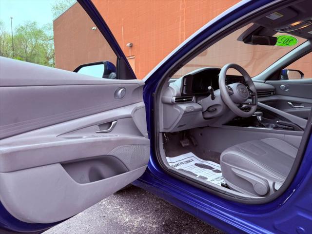 2023 Hyundai Elantra SEL